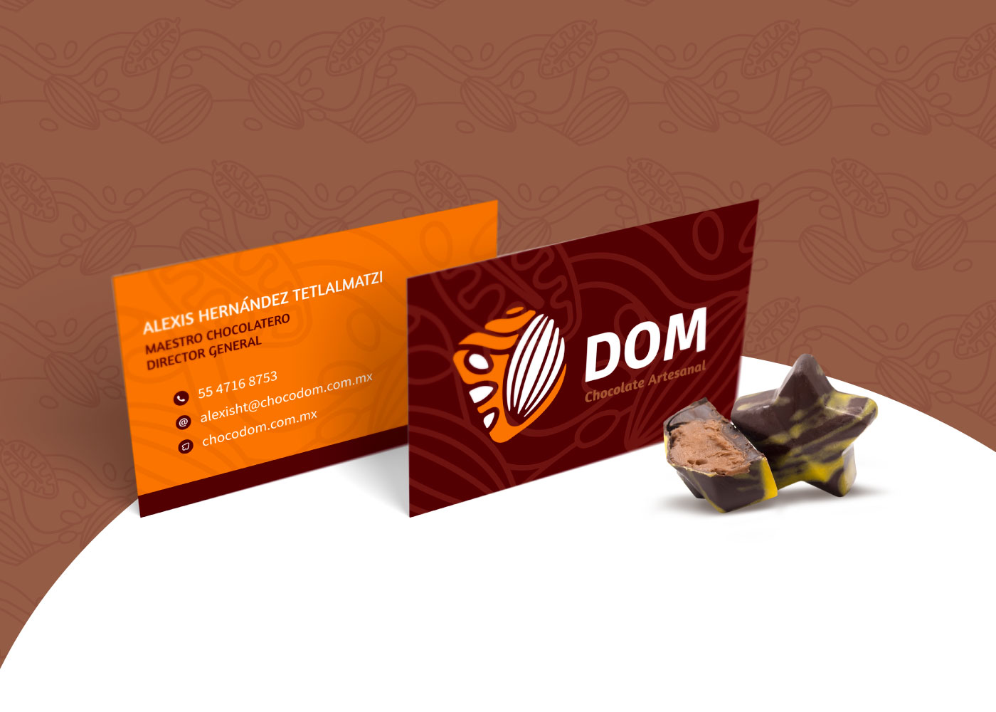 4_Tarjeta-Presentacion_DOM_ChocolateArtesanal_Estudio-Atomico.jpg